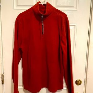 St. John’s Bay 3/4 zip fleece. Men’s medium